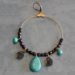 538 -BO créole Laiton doré, Turquoise, Perles - € 45,00