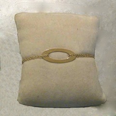 573 - Bracelet laiton doré or fin 18 krt simple ovale - € 10,00